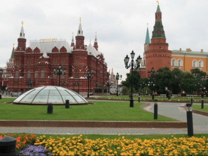 Foto: architektonische monumente, parks und unterhaltungsorte, Manegenplatz, Moskau