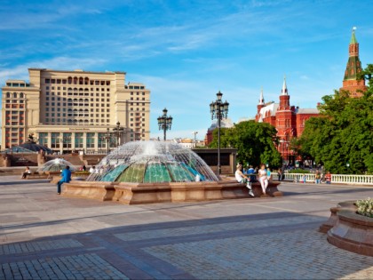 Foto: architektonische monumente, parks und unterhaltungsorte, Manegenplatz, Moskau