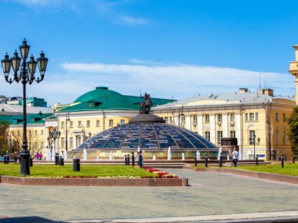 Foto: architektonische monumente, parks und unterhaltungsorte, Manegenplatz, Moskau