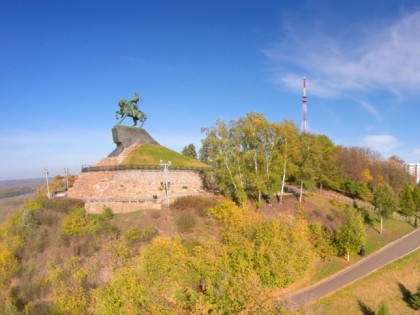 Foto: architektonische monumente, Salawat-Julajew-Denkmal   , Ufa