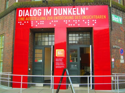 Foto: museen und ausstellungen, Dialog im Dunkeln, Hamburg