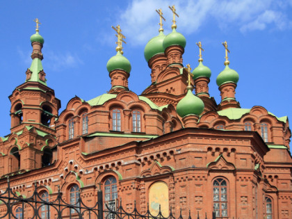 Foto: architektonische monumente, tempel und kultstätten, kathedralen und kirchen, andere plätze, Dreifaltigkeitskirche, Tscheljabinsk