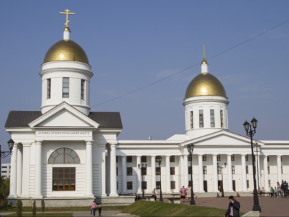 Foto: tempel und kultstätten, kathedralen und kirchen, andere plätze, Kyrill und Method-Kathedrale, Samara