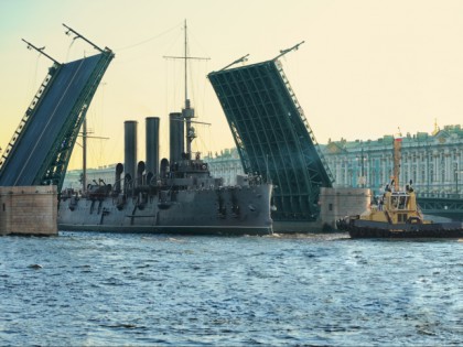 Foto: architektonische monumente, museen und ausstellungen, andere plätze, Kreuzer „Aurora“, Sankt Petersburg