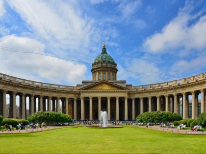 Foto: architektonische monumente, tempel und kultstätten, kathedralen und kirchen, andere plätze, Kasaner Kathedrale, Sankt Petersburg