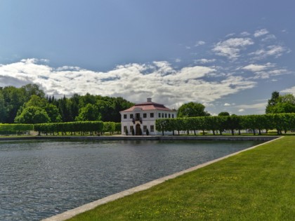 Foto: architektonische monumente, museen und ausstellungen, andere plätze, Schloss Peterhof, Sankt Petersburg