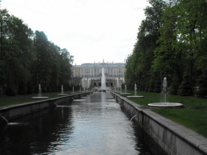 Foto: architektonische monumente, museen und ausstellungen, andere plätze, Schloss Peterhof, Sankt Petersburg