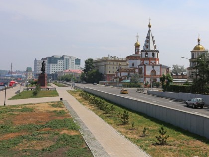 Foto: architektonische monumente, andere plätze, Niederuferstraße von Angara, Irkutsk