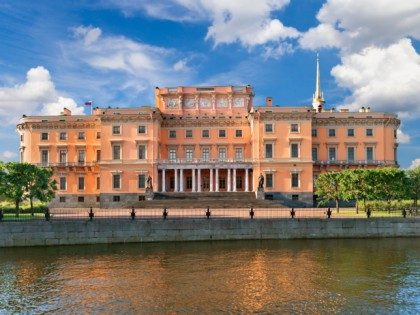 Foto: architektonische monumente, schlösser, burgen und paläste, andere plätze, Michaelsburg, Sankt Petersburg