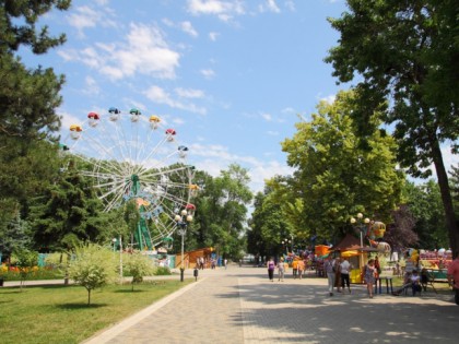 Foto: parks und unterhaltungsorte, Botanischer Garten, Krasnodar