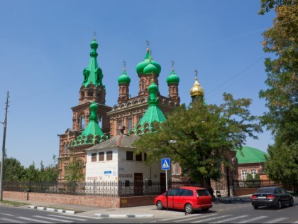 Foto: architektonische monumente, tempel und kultstätten, kathedralen und kirchen, andere plätze, Kathedrale der Heiligen Dreifaltigkeit, Krasnodar