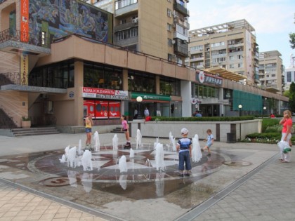 Foto: andere plätze, Brunnen«Windrose», Krasnodar