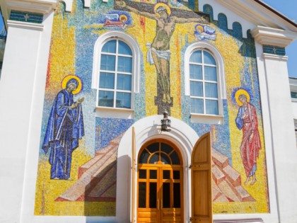 Foto: tempel und kultstätten, kathedralen und kirchen, andere plätze, Swjato-Troizki-Kirche, Simferopol