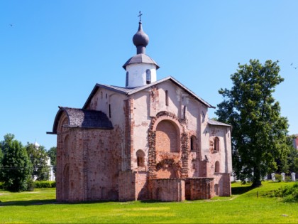 Foto: architektonische monumente, tempel und kultstätten, kathedralen und kirchen, andere plätze, Jaroslaw-Hof, Weliki Nowgorod