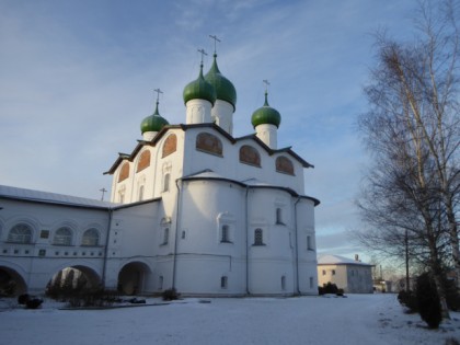 Foto: architektonische monumente, tempel und kultstätten, kloster, andere plätze, Nikolai-Kloster in Wjashischtschi, Weliki Nowgorod