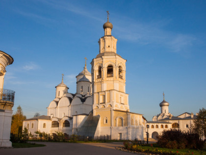 Foto: architektonische monumente, tempel und kultstätten, kloster, andere plätze, Erlöser-Kloster von Priluki, Wologda