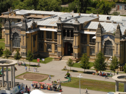 Foto: architektonische monumente, andere plätze, Narsan-Hauptbäder, Kislowodsk