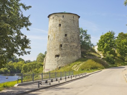 Foto: architektonische monumente, andere plätze, Gremjatschaja-Turm, Pskow