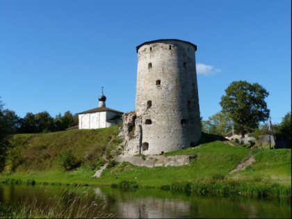 Foto: architektonische monumente, andere plätze, Gremjatschaja-Turm, Pskow