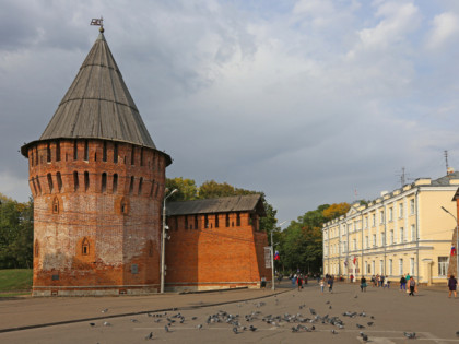 Foto: museen und ausstellungen, schlösser, burgen und paläste, Turm Gromowaja, Smolensk