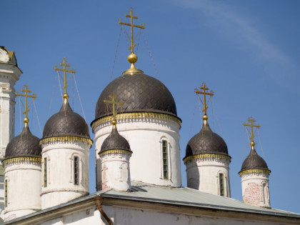 Foto: architektonische monumente, tempel und kultstätten, kathedralen und kirchen, andere plätze, Kirche der Weißen Dreifaltigkeit, Twer