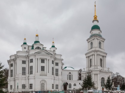 Foto: architektonische monumente, tempel und kultstätten, kathedralen und kirchen, andere plätze, Allerheiligen-Kathedralkirche, Tula