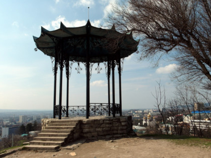 Foto: parks und unterhaltungsorte, andere plätze, Zwetnik-Park, Pjatigorsk