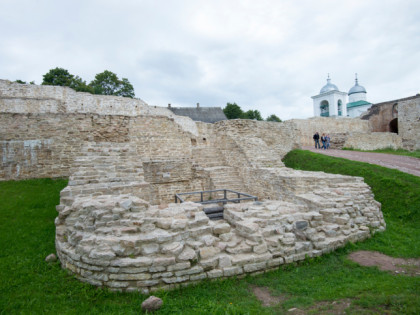 Foto: schlösser, burgen und paläste, Festung Isborsk, Isborsk