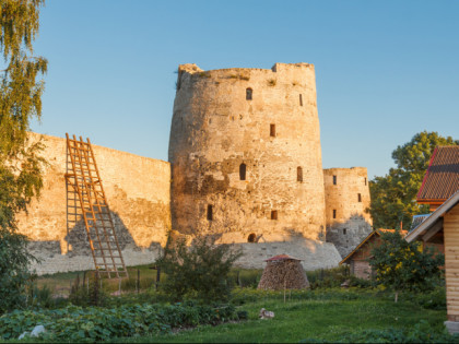 Foto: schlösser, burgen und paläste, Festung Isborsk, Isborsk