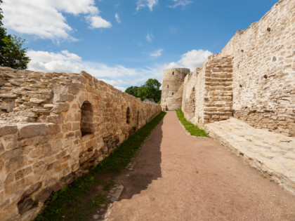 Foto: schlösser, burgen und paläste, Festung Isborsk, Isborsk