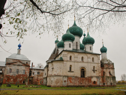 Foto: architektonische monumente, tempel und kultstätten, kloster, andere plätze, Awraamij-Epiphanien-Kloster, Rostow Weliki