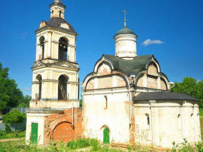 Foto: architektonische monumente, tempel und kultstätten, kathedralen und kirchen, andere plätze, Himmelfahrtkirche, Rostow Weliki