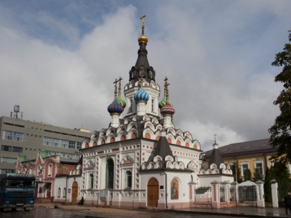 Foto: architektonische monumente, tempel und kultstätten, kathedralen und kirchen, andere plätze, Kirche der Gottesmutter Lindere meinen Kummer, Saratow