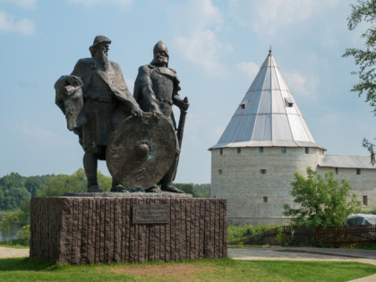 Foto: architektonische monumente, museen und ausstellungen, andere plätze, Waräger-Straße, Staraja Ladoga