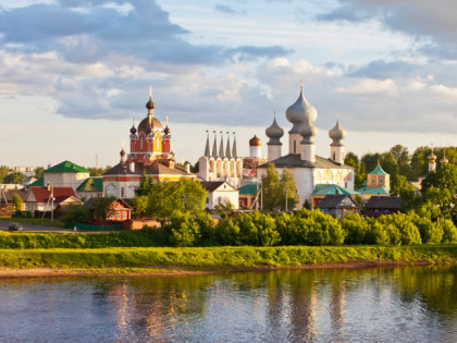 Foto: architektonische monumente, tempel und kultstätten, kloster, andere plätze, Tichwiner Kloster, Tichwin