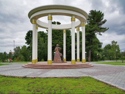 Foto: architektonische monumente,  Denkmal für die Ehefrauen der Dekabristen, Tobolsk