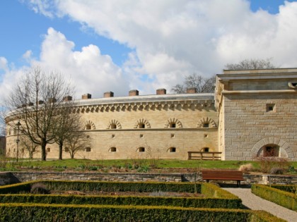 Foto: architektonische monumente, museen und ausstellungen, parks und unterhaltungsorte, Reduit Tilly, Glacis und Klenzepark, Bayern