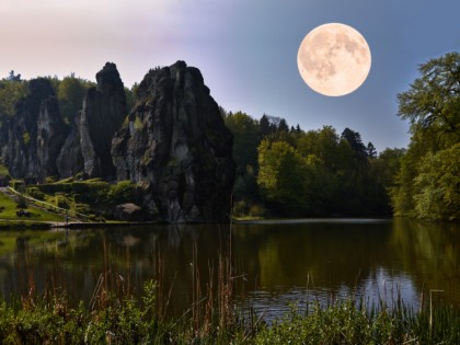 Foto: andere plätze, Externsteine, Nordrhein-Westfalen