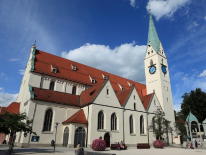 Foto: architektonische monumente, St.-Mang-Platz,  St.-Mang- Kirche, Bayern