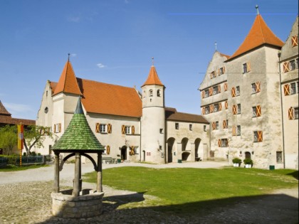 Foto: museen und ausstellungen, schlösser, burgen und paläste, Schloss Harburg, Bayern