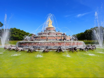 Foto: museen und ausstellungen, parks und unterhaltungsorte, schlösser, burgen und paläste, Das Schloss Herrenchiemsee, Bayern