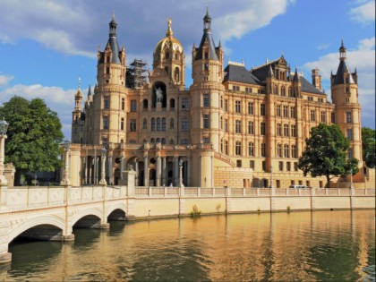 Foto: museen und ausstellungen, parks und unterhaltungsorte, schlösser, burgen und paläste, Schweriner Schloss, Mecklenburg-Vorpommern