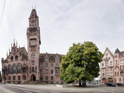 Foto: architektonische monumente, Rathaus St. Johann, Saarland