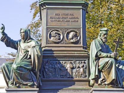 Foto: architektonische monumente, Lutherdenkmal, Rheinland-Pfalz