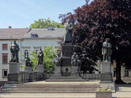 Foto: architektonische monumente, Lutherdenkmal, Rheinland-Pfalz