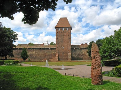 Foto: museen und ausstellungen, schlösser, burgen und paläste, Nibelungen Museum, Rheinland-Pfalz